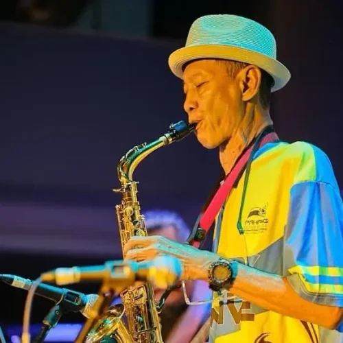 Saxophone - Eddie